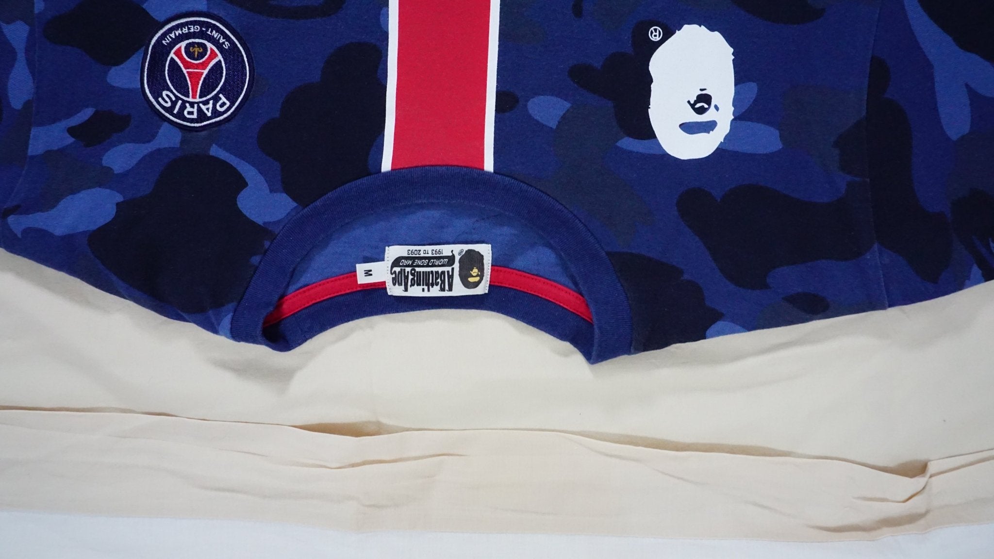 Camiseta BAPE x PSG - CONEJO BLANCO VINTAGE