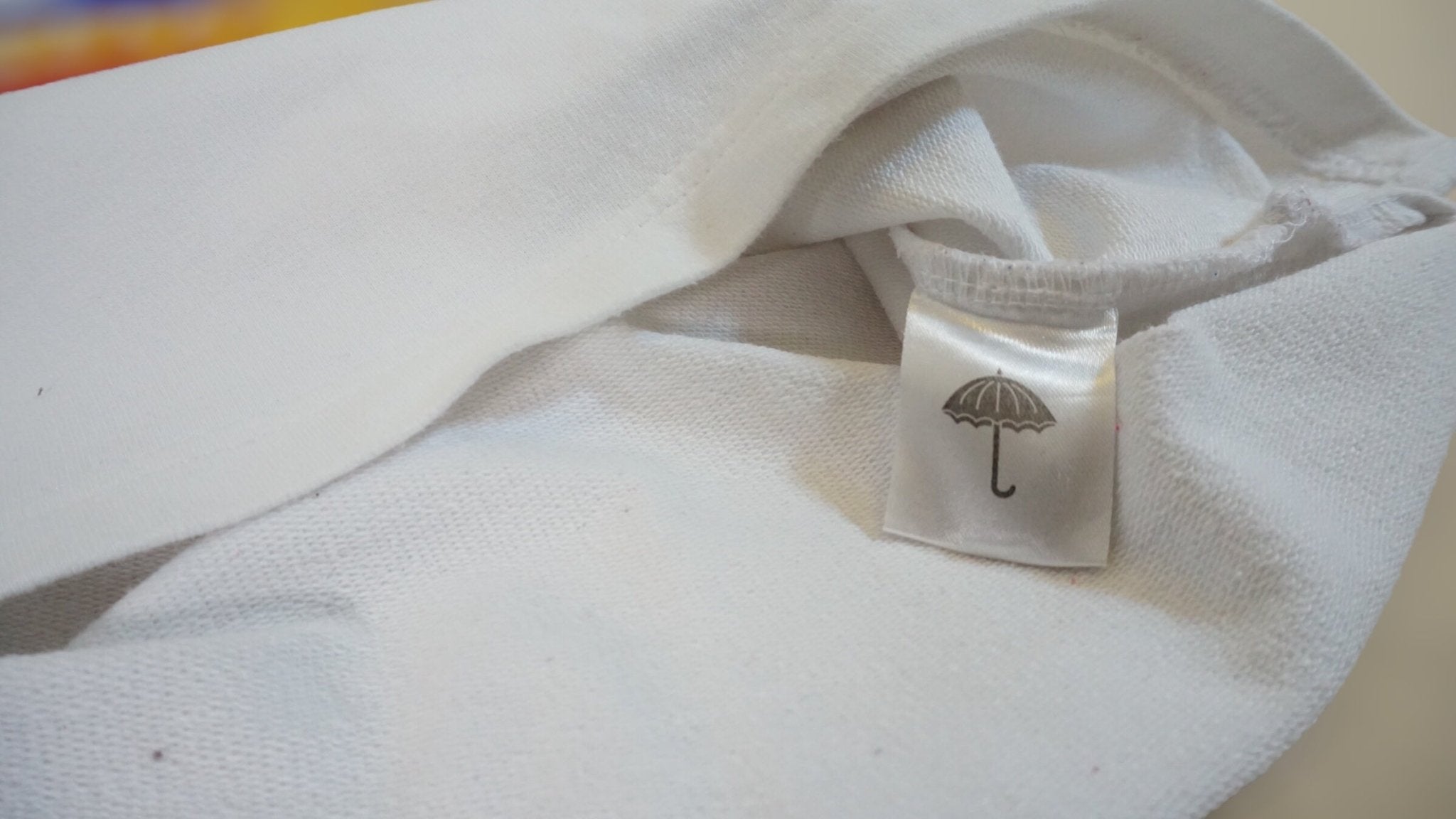 POLO HELAS PARIS MANGA LARGA DE ALGODÓN - CONEJO BLANCO VINTAGE